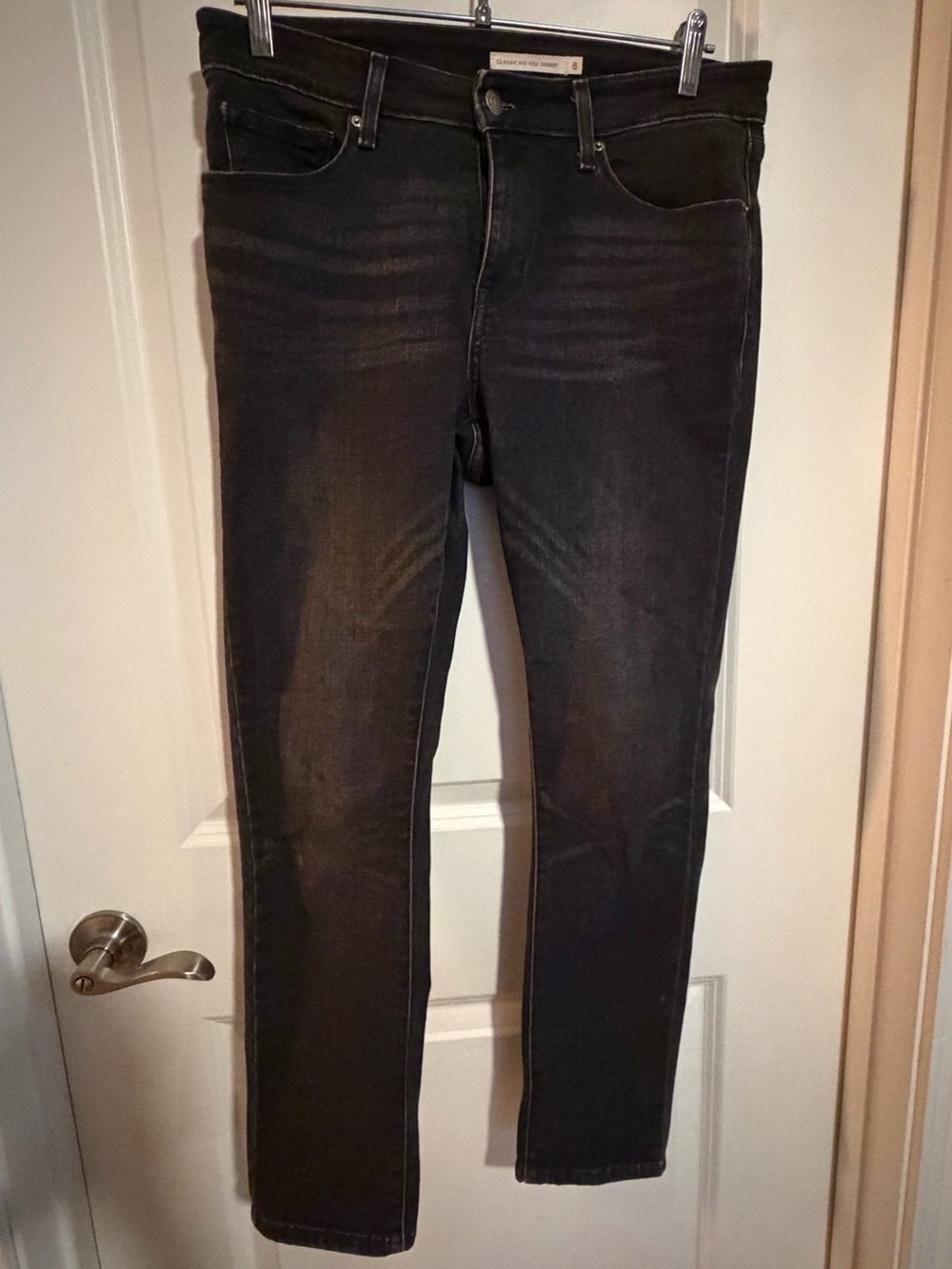 Levi's Dark Gray Classic Mid Rise Skinny Jeans for Women